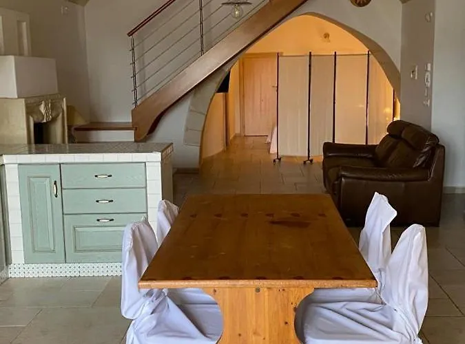 La Luna Nei Sassi * 马泰拉